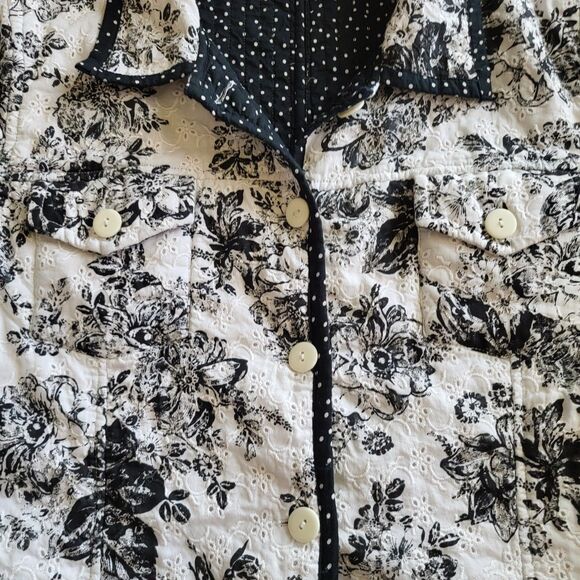 Reversible Quilted Jacket Womens Black White Floral Polka Dot Button Front Med - Picture 7 of 12